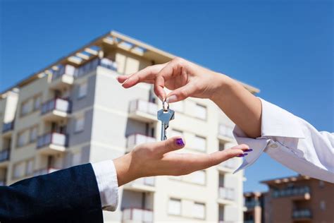 evde kiracı varken evi satmak
